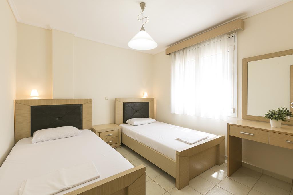 Olive Tree Apartments Fourka Dış mekan fotoğraf