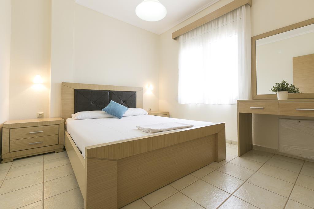 Olive Tree Apartments Fourka Dış mekan fotoğraf