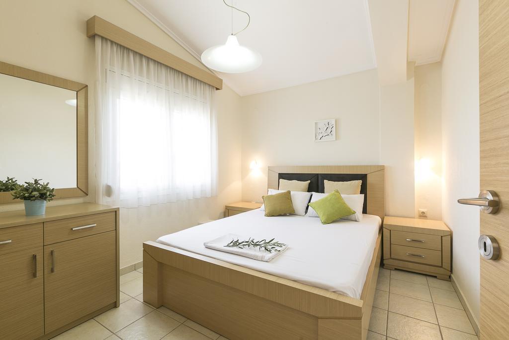Olive Tree Apartments Fourka Dış mekan fotoğraf