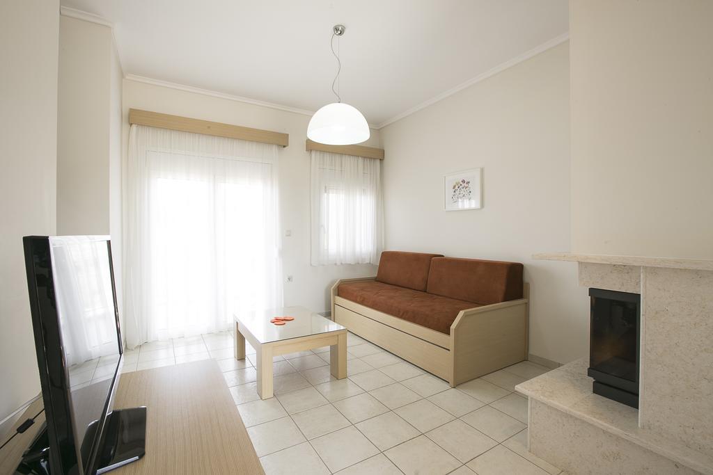 Olive Tree Apartments Fourka Dış mekan fotoğraf